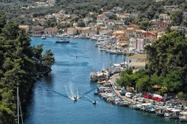 13-16/8/2026 4ήμερη  Στο ‘’ HOTEL GRAND SERAI CONGRESS & SPA ‘’ 5***** (Το πολυτελές αυθεντικό παλάτι των Ιωαννίνων) ΙΩΑΝΝΙΝΑ – ΖΑΓΟΡΟΧΩΡΙΑ - ΝΑΥΠΑΚΤΟ  ΠΑΞΟΙ – ΑΝΤΙΠΑΞΟΙ - ΠΑΡΓΑ 