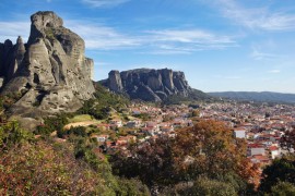 3-4/10/2026 2ήμερη ΟΡΕΙΝΑ ΘΕΡΕΤΡΑ ΤΗΣ ΠΙΝΔΟΥ ΚΑΙ ΤΟΥ ΚΟΖΙΑΚΑ Η ΑΛΠΙΚΗ ΕΙΚΟΝΑ ΤΗΣ ΕΛΛΑΔΑΣ Στο ‘’ ORFEAS METEORA ‘’ 3***plus KAΛΑΜΠΑΚΑ ΛΙΜΝΗ ΠΛΑΣΤΗΡΑ(ΤΑΥΡΩΠΟΥ)  