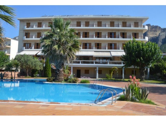 7-8/2/2026 2ήμερη ΟΡΕΙΝΑ ΘΕΡΕΤΡΑ ΤΗΣ ΠΙΝΔΟΥ ΚΑΙ ΤΟΥ ΚΟΖΙΑΚΑ Η ΑΛΠΙΚΗ ΕΙΚΟΝΑ ΤΗΣ ΕΛΛΑΔΑΣ Στο ‘’ ORFEAS METEORA ‘’ 3***plus KAΛΑΜΠΑΚΑ ΛΙΜΝΗ ΠΛΑΣΤΗΡΑ(ΤΑΥΡΩΠΟΥ)   ΕΛΑΤΗ - ΠΕΡΤΟΥΛΙ - ΚΑΛΑΜΠΑΚΑ – ΜΕΤΕΩΡΑ