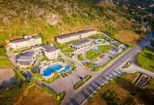 8-10/5/2026 3ήμερη MΕΓΑΛΗ ΠΡΟΣΦΟΡΑ ΤΟΥ ΓΡΑΦΕΙΟΥ ΜΑΣ Στο πολυτελές θέρετρο της ΚΑΣΤΟΡΙΑΣ  ‘’ ΗΟΤΕL LIMNEON RESORT & SPA ‘’ 5***** ΚΑΣΤΟΡΙΑ  ΠΡΕΣΠΕΣ  - ΝΥΜΦΑΙΟ 