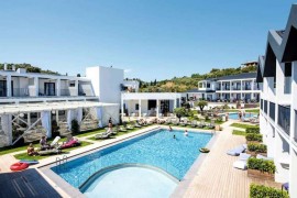 10-13/4/2026 4ήμερη  Στο « AQUA BAY DELUXE HOTEL » 5*****   ΓΥΡΟΣ ΖΑΚΥΝΘΟΥ ( ΠΑΣΧΑ ΣΤΟ ΝΗΣΙ ΤΩΝ ΙΠΠΟΤΩΝ )