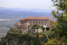 ​ ΚΥΡΙΑΚΗ 1/11/2026 Ημερήσια ​  ΣΠΑΡΤΗ – ΜΥΣΤΡΑ (Η ΕΡΕΙΠΩΜΕΝΗ ΚΑΣΤΡΟΠΟΛΙΤΕΙΑ ΤΟΥ ΒΥΖΑΝΤΙΟΥ) ΔΩΡΕΑΝ ΕΙΣΟΔΟΣ ΣΕ ΜΟΥΣΕΙΑ ΚΑΙ ΑΡΧ. ΧΩΡΟΥΣ