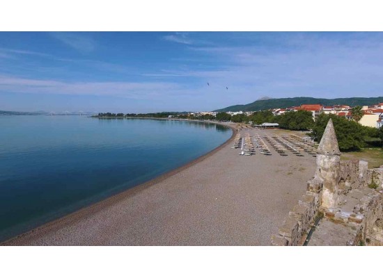 ΠΑΡΑΛΙΑ ΝΑΥΠΑΚΤΟΥ (ΠΑΝΑΓΙΑ ΤΡΥΠΗΤΗ)