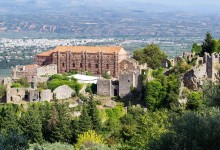 ΚΥΡΙΑΚΗ 27/9/2026 Ημερήσια  ΣΠΑΡΤΗ – ΜΥΣΤΡΑ (Η ΕΡΕΙΠΩΜΕΝΗ ΚΑΣΤΡΟΠΟΛΙΤΕΙΑ ΤΟΥ ΒΥΖΑΝΤΙΟΥ) (ΔΩΡΕΑΝ ΕΙΣΟΔΟΣ) Στα πλαίσια των “Ευρωπαϊκών Ημερών Κληρονομιάς