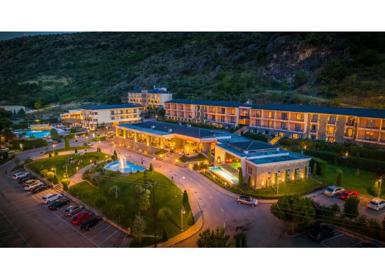 3-6/1/2026 4ήμερη Στο πολυτελές θέρετρο ‘’ ΗΟΤΕL LIMNEON RESORT & SPA ‘’ 5***** ΡΑΓΚΟΥΤΣΑΡΙΑ ΚΑΣΤΟΡΙΑΣ